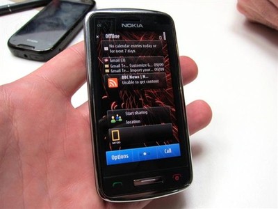 诺基亚C6-01环保智能手机现售2099元，融合可持续理念与经典塞班体验